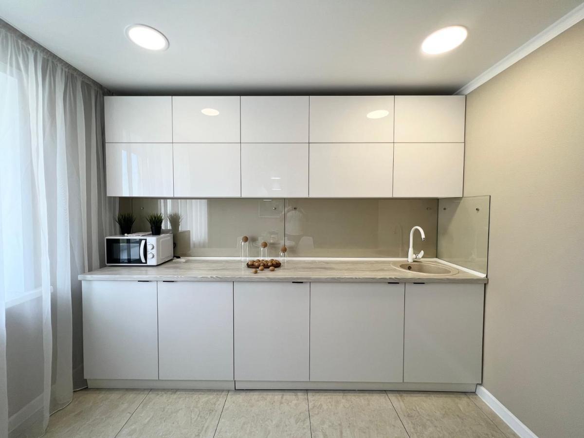 Luxury Apartments Pavlodar Exterior foto