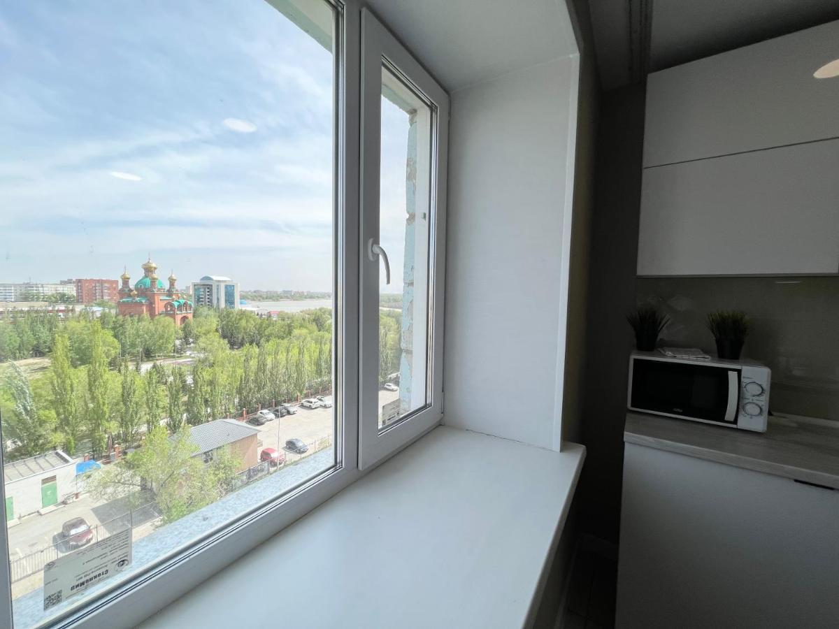 Luxury Apartments Pavlodar Exterior foto